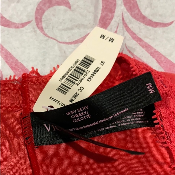 Victoria’s Secret Very Sexy Cheeky Full Sequins - Picture 5 of 5